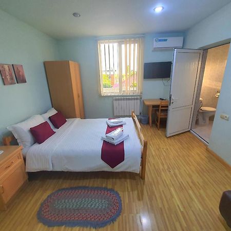 Bed and Breakfast Kesabella Touristic House P'arak'ar Exterior foto